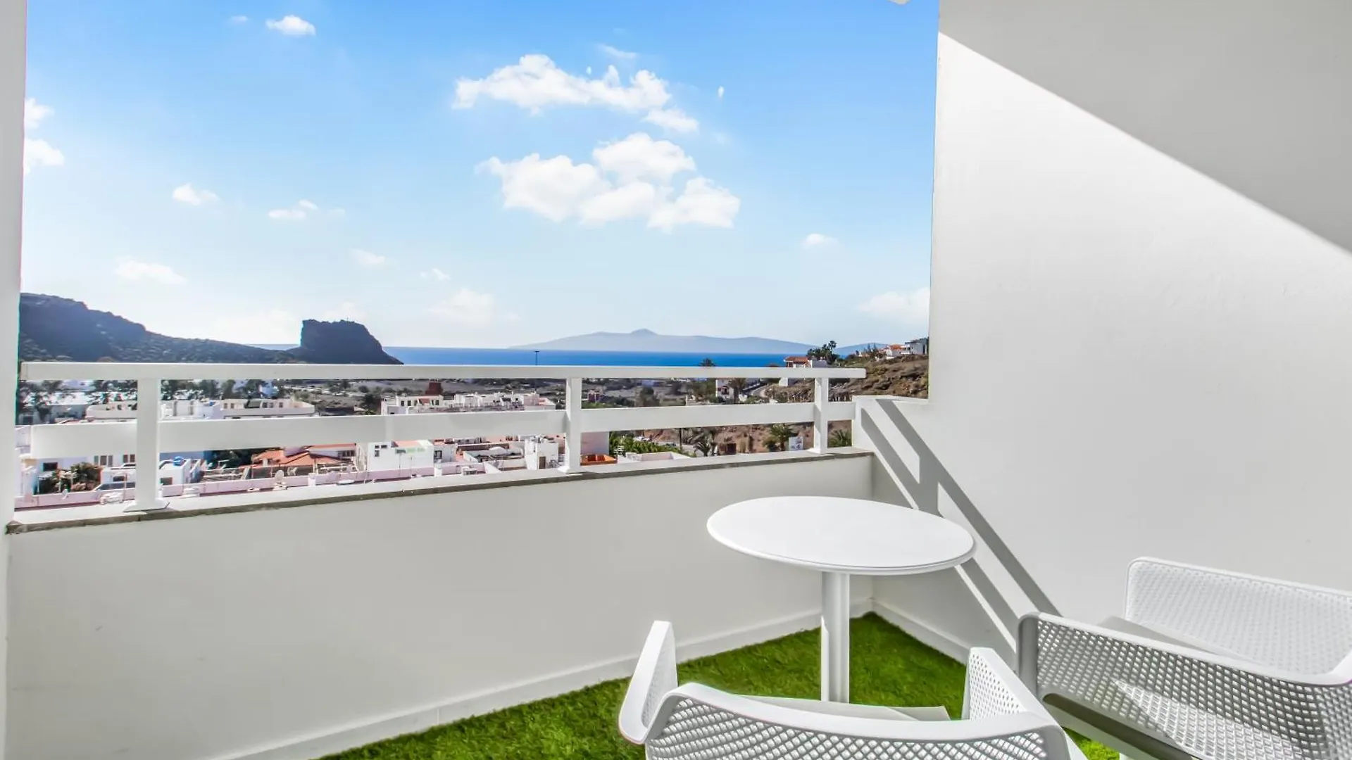 Agaete Shine Suites