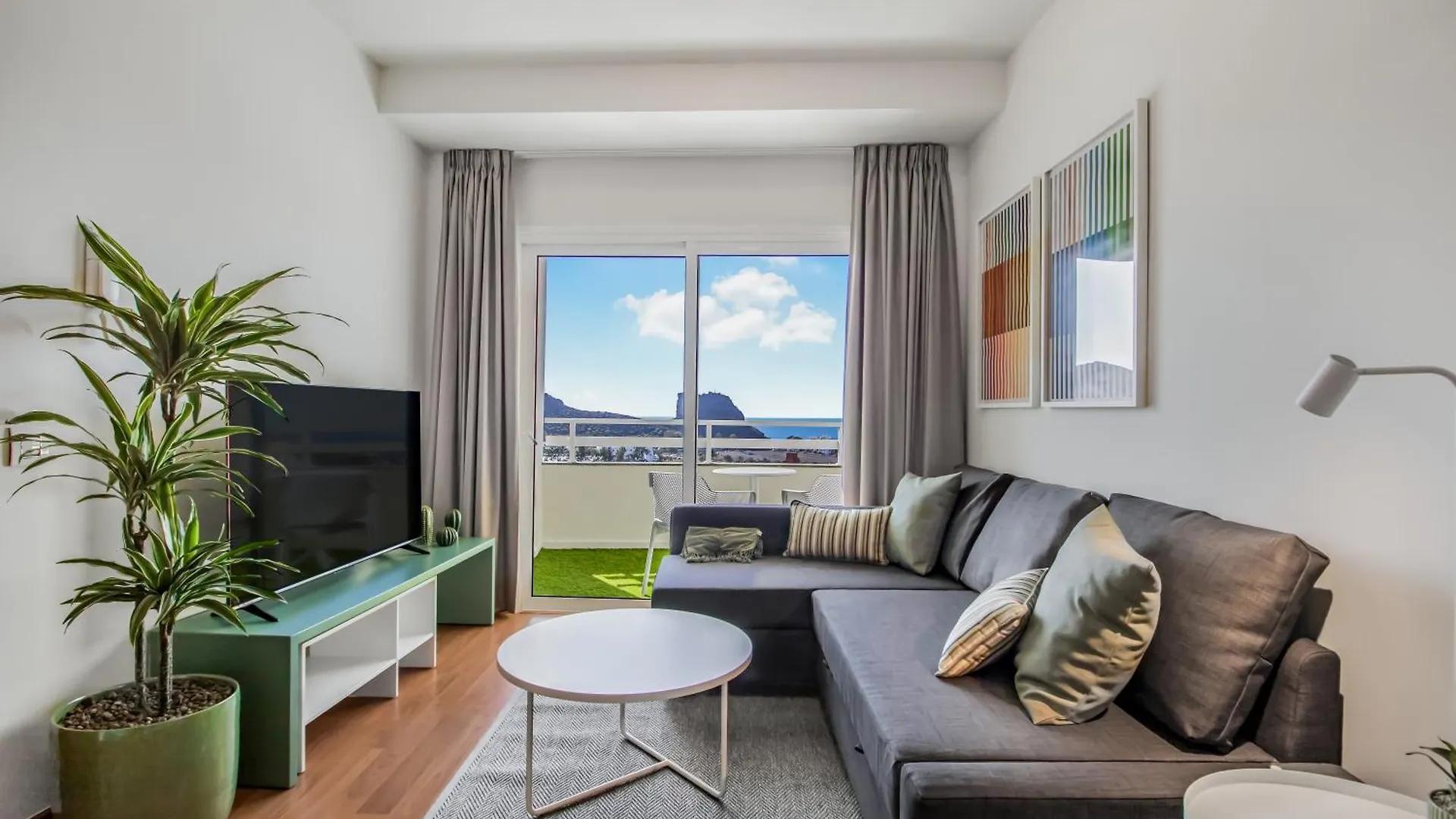 Agaete Shine Suites