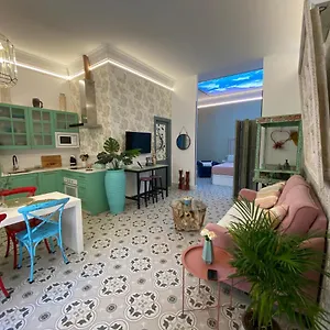 https://apartamento-jema-el-bajondillo.1costadelsol.com